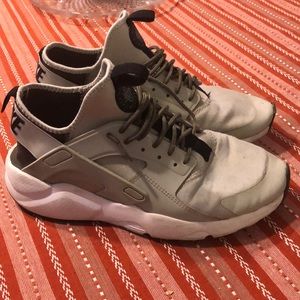 Nike Air Huarache Run Ultra